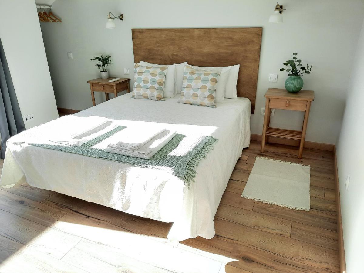 Apartamentos Mar II Odeceixe Luaran gambar